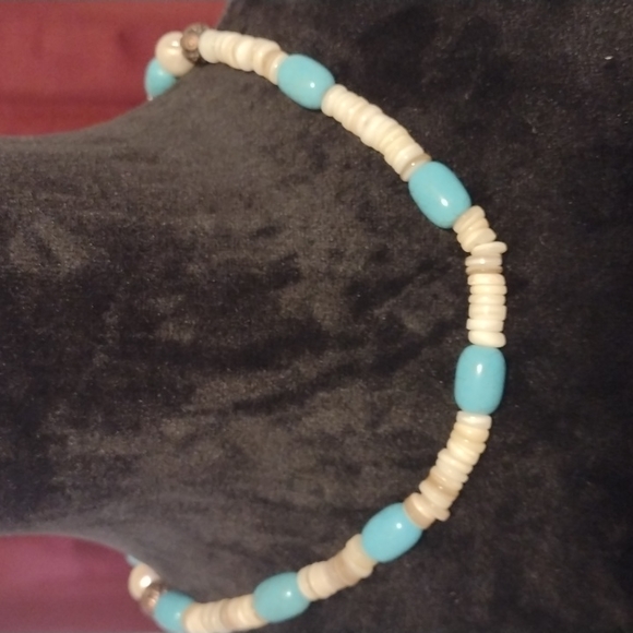 Surfer girl - Picture 1 of 6